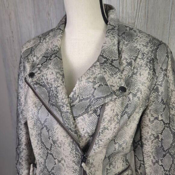 Blank NYC Womens Small Snake Print Moto Jacket Asymmetrical Front Zip Stretch - Picture 4 of 9